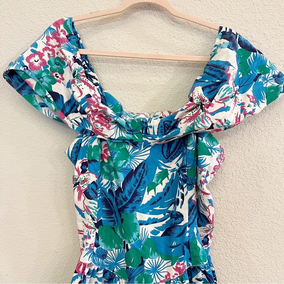 Vintage Inspired Off the Shoulder Skater Dress With Floral Hawaiian Print - Picture 4 of 12